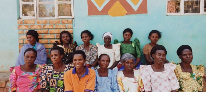 A través de la Asociación Rafiki África colaboramos con Agalya-Awamu/Women Association