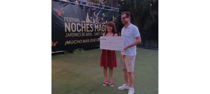 Acto de recogida de la donación por nuestra participación en la Fiesta solidaria Festival Noches Mágicas 2024